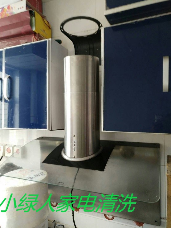 0FE770D82E69E7685B66042CC7CC9052.jpg